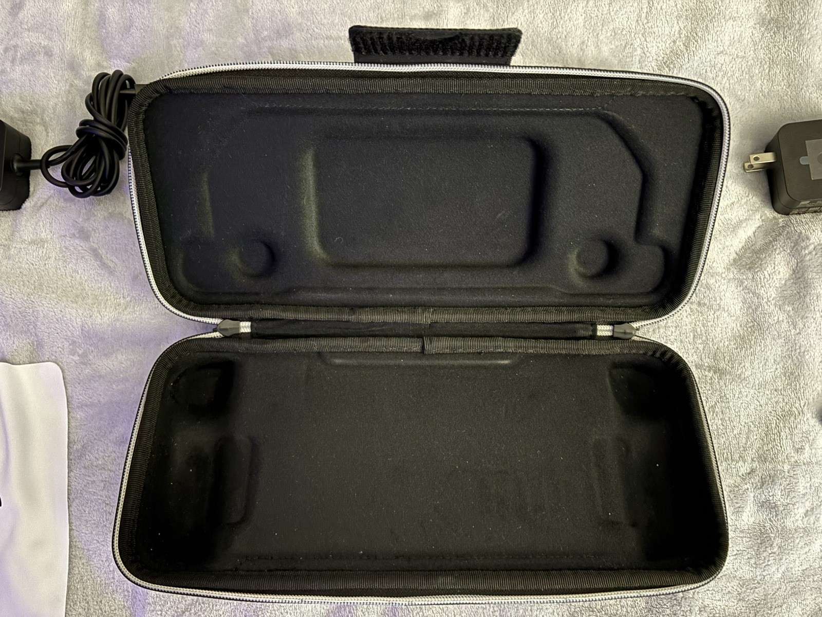 Valve Steam Deck OLED 1 TB with Case and Dock