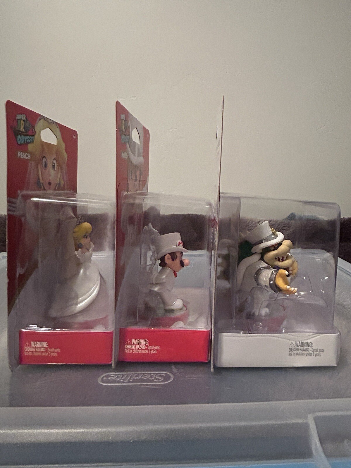 Nintendo amiibo Super Mario Odyssey Comes With Three Figures, Peach, Mario, Bows