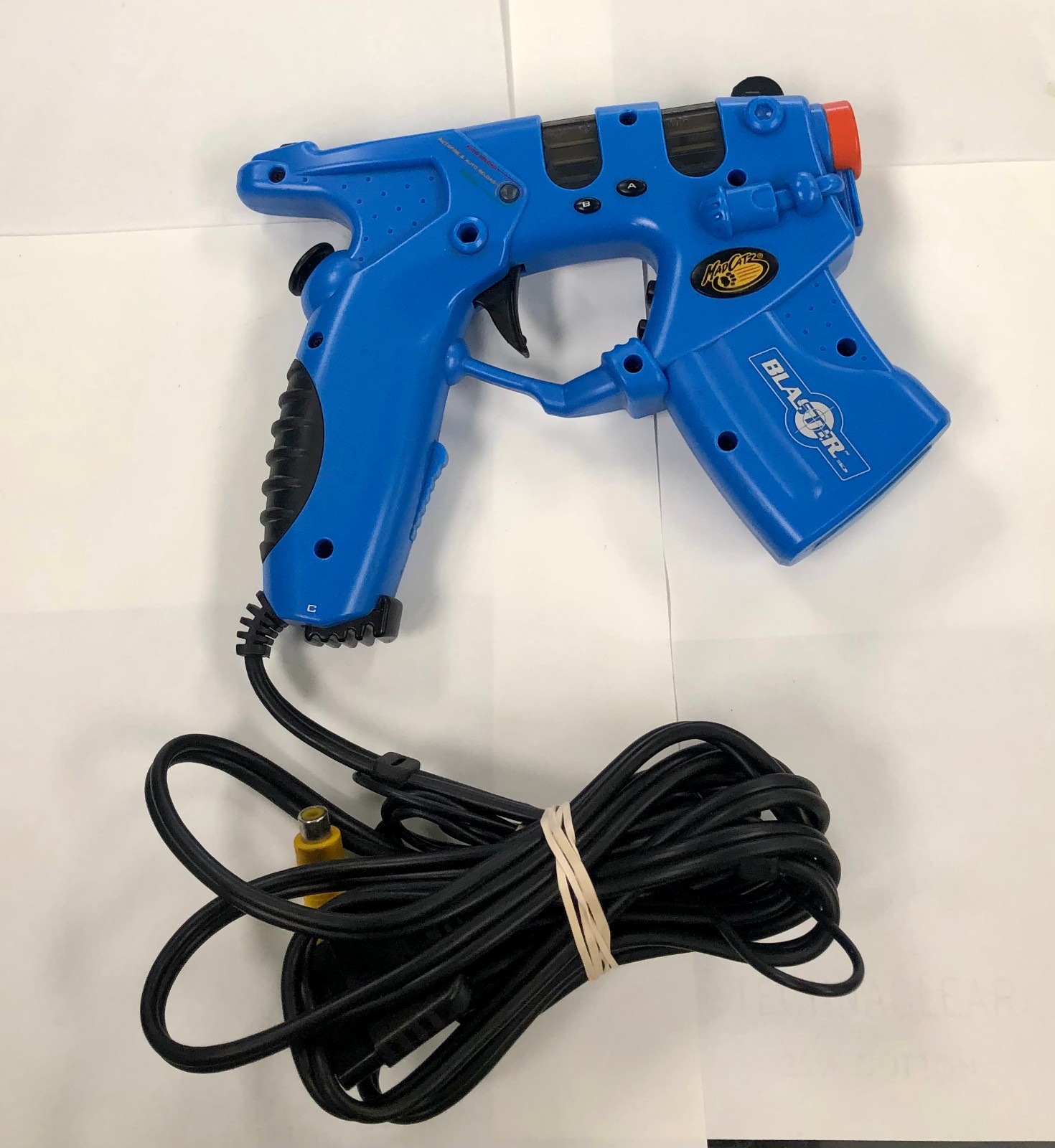 Madcatz Blaster Blue Light Gun Controller (PS2,Playstation 2)