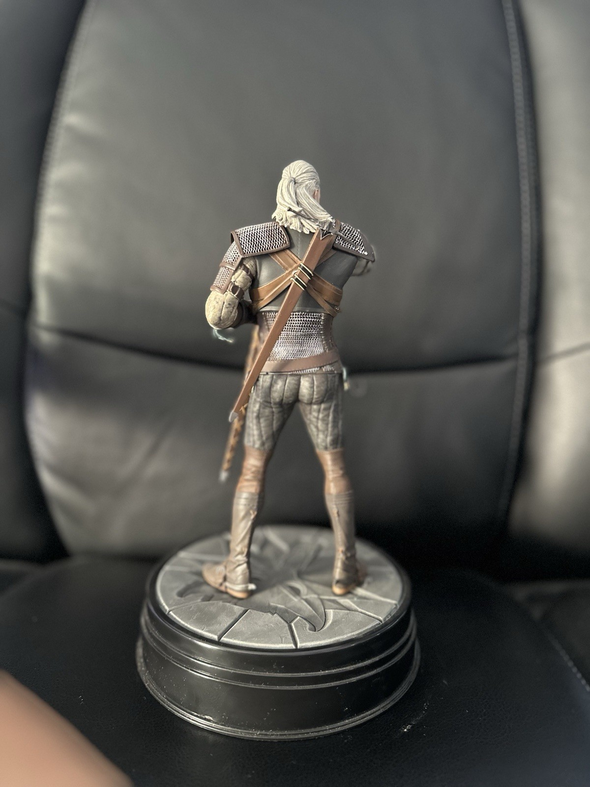 Dark Horse Deluxe The Witcher 3: Wild Hunt Geralt Series 1 Please Read