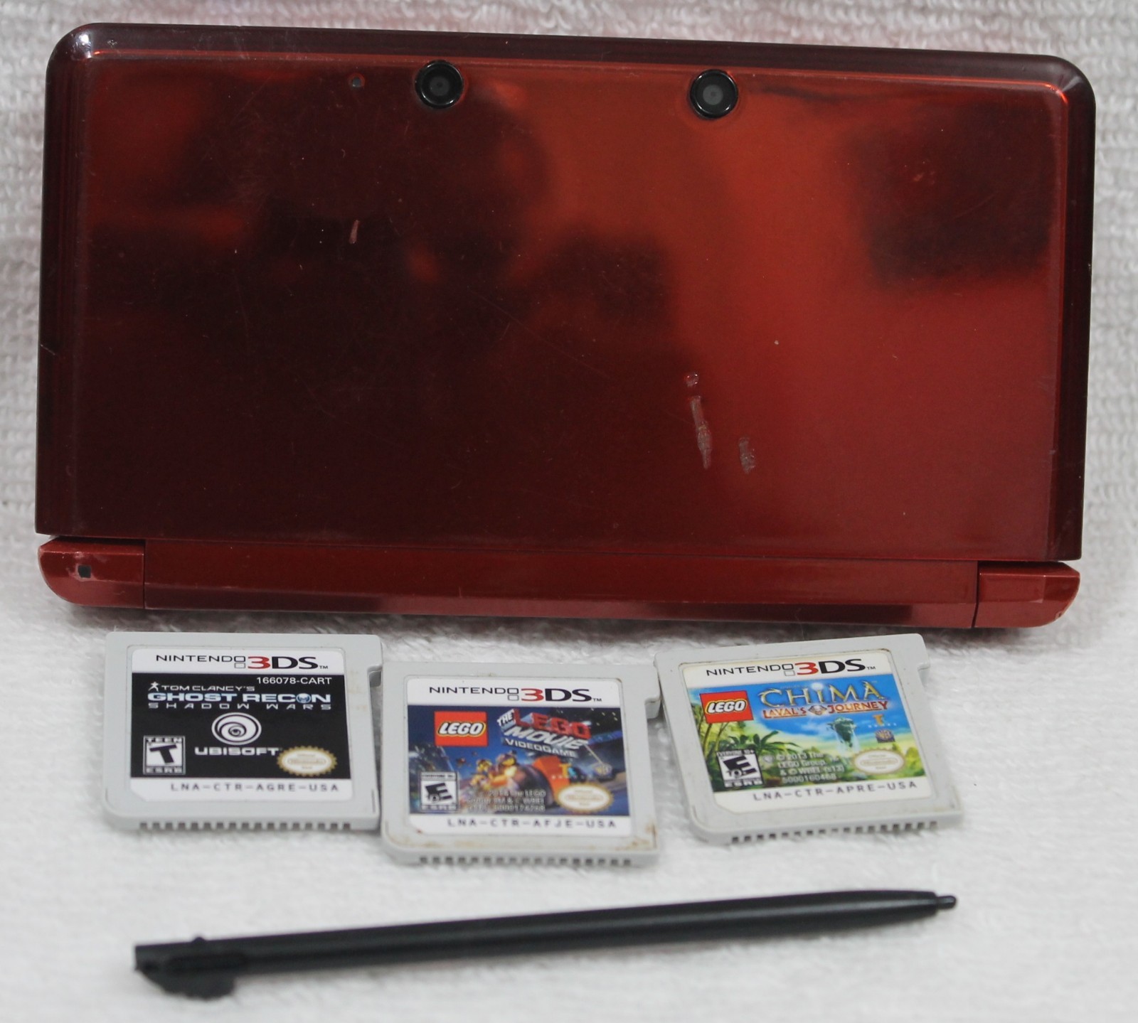 Nintendo 3DS Handheld System – Flame Red – CTR-001 w/stylus no charger