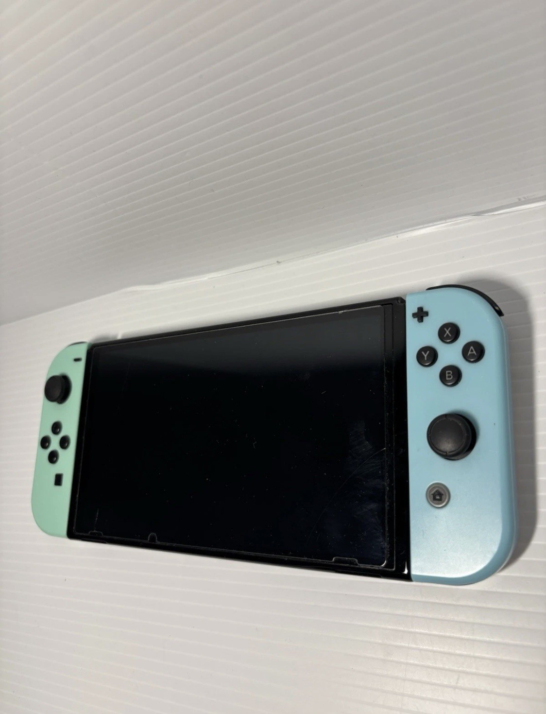 Nintendo Switch OLED – Tested w/ Screen Protector, Case, & green/blue Joy-Cons