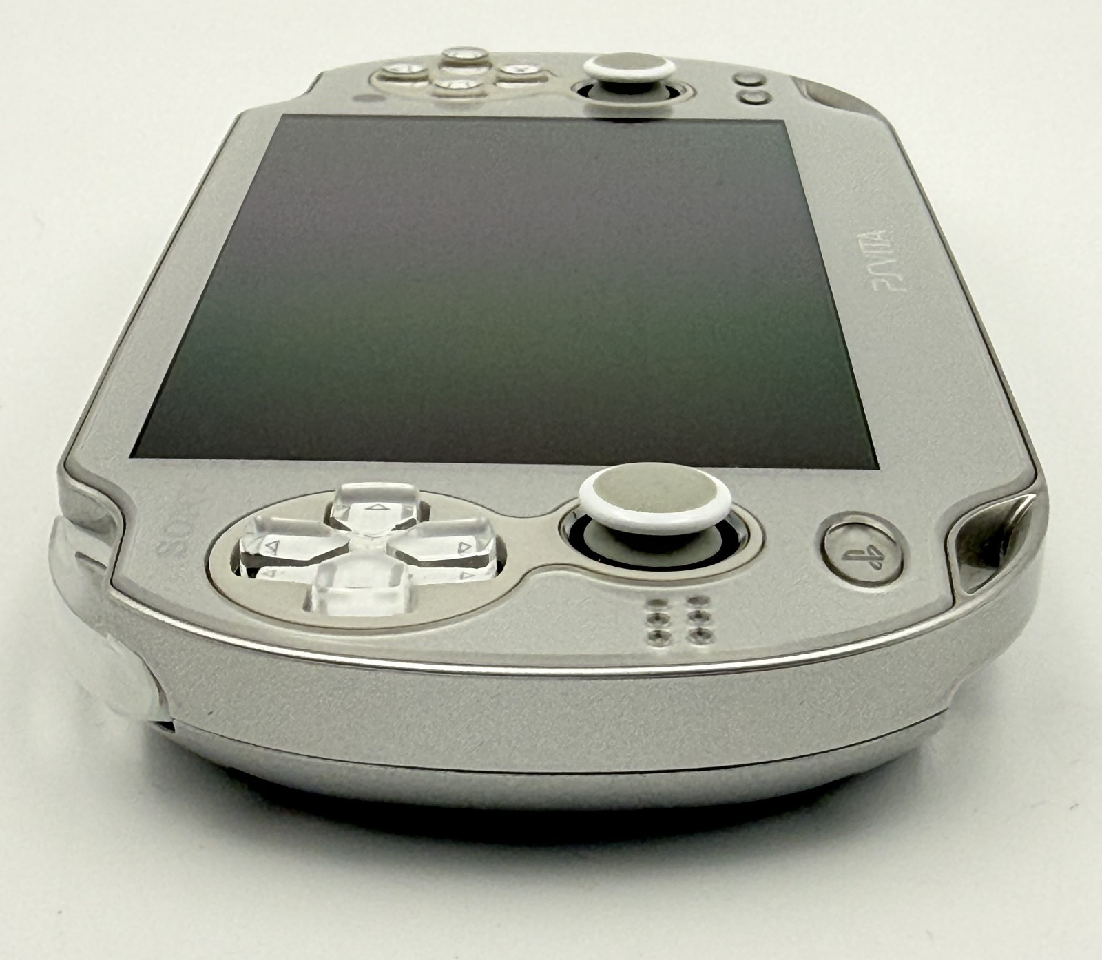 Sony PS Vita PCH-1000 PCH 1000 Console Silver w/16GB memory Very Rare – Mint