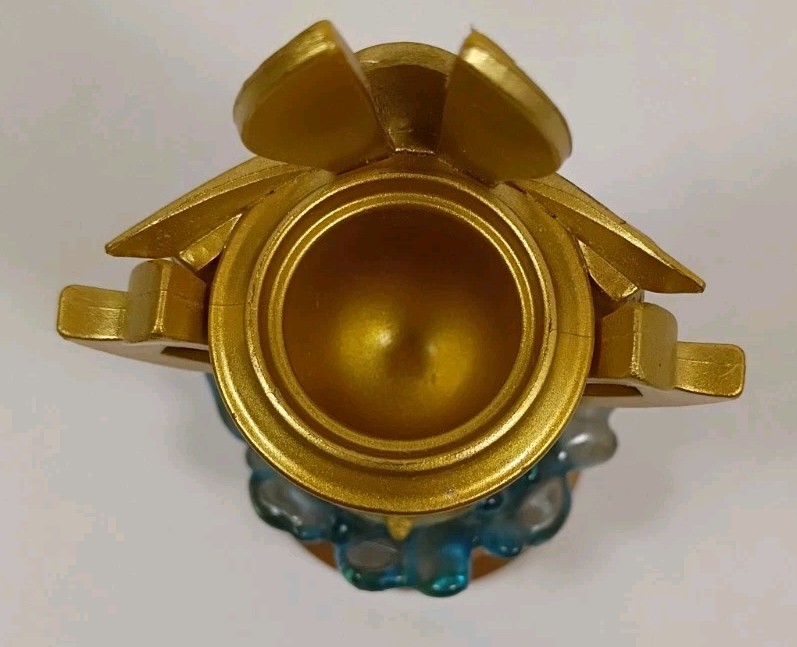 Skylanders Superchargers Golden Queen Sea Trophy Figure Loose