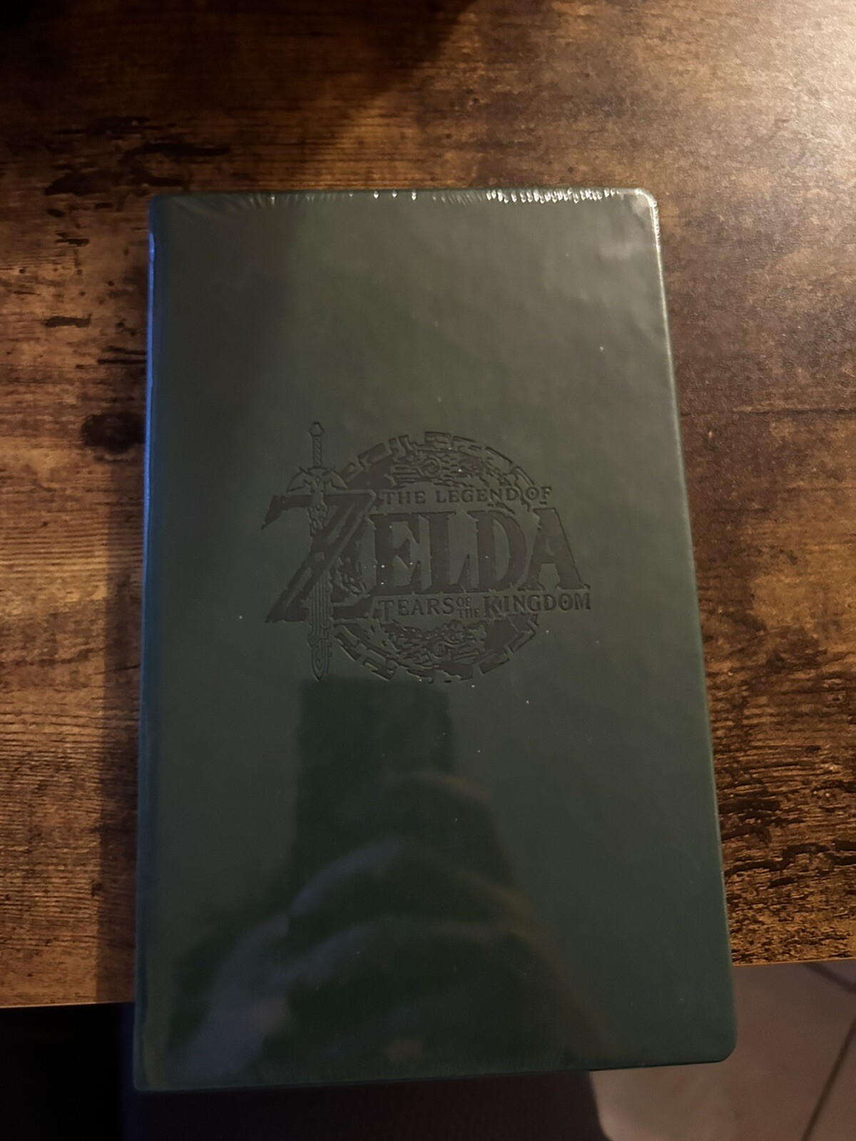 Tears Of The Kingdom EU Pre-Order Bundle: Medal + Luggage Tag + Coin + Notebook