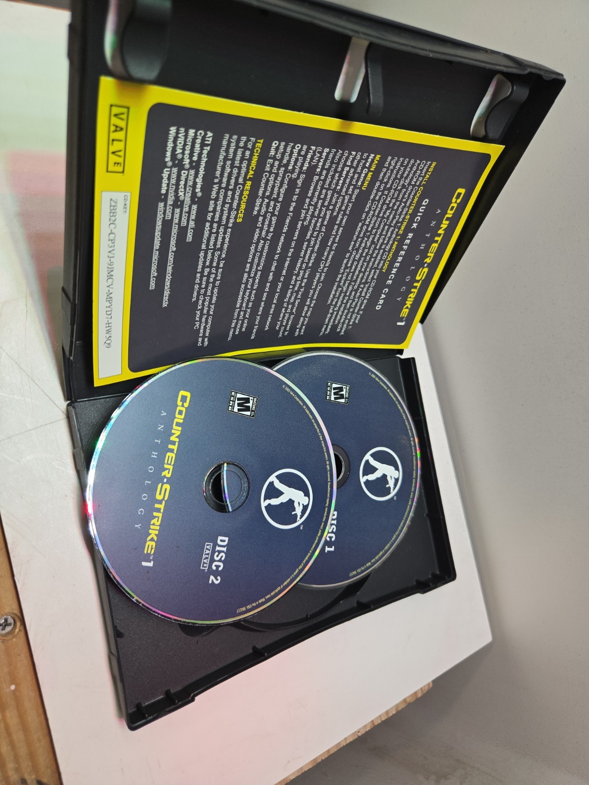 Counter-Strike 1 Anthology (PC, 2005) 2 Disc set Valve USA 6101