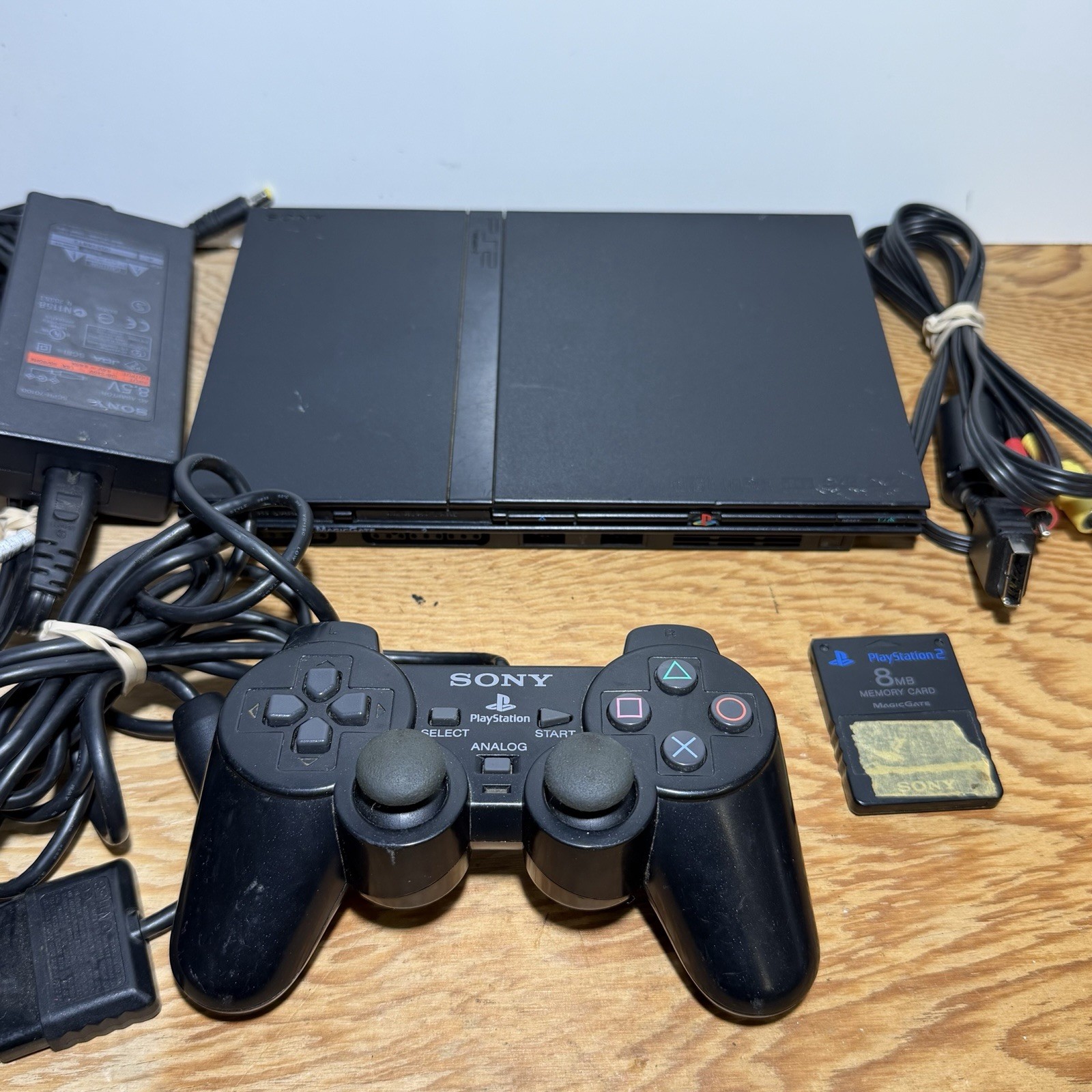 Sony PlayStation 2 Slim PS2 Console SCPH-70012 W/ Controller, Cords & Memory