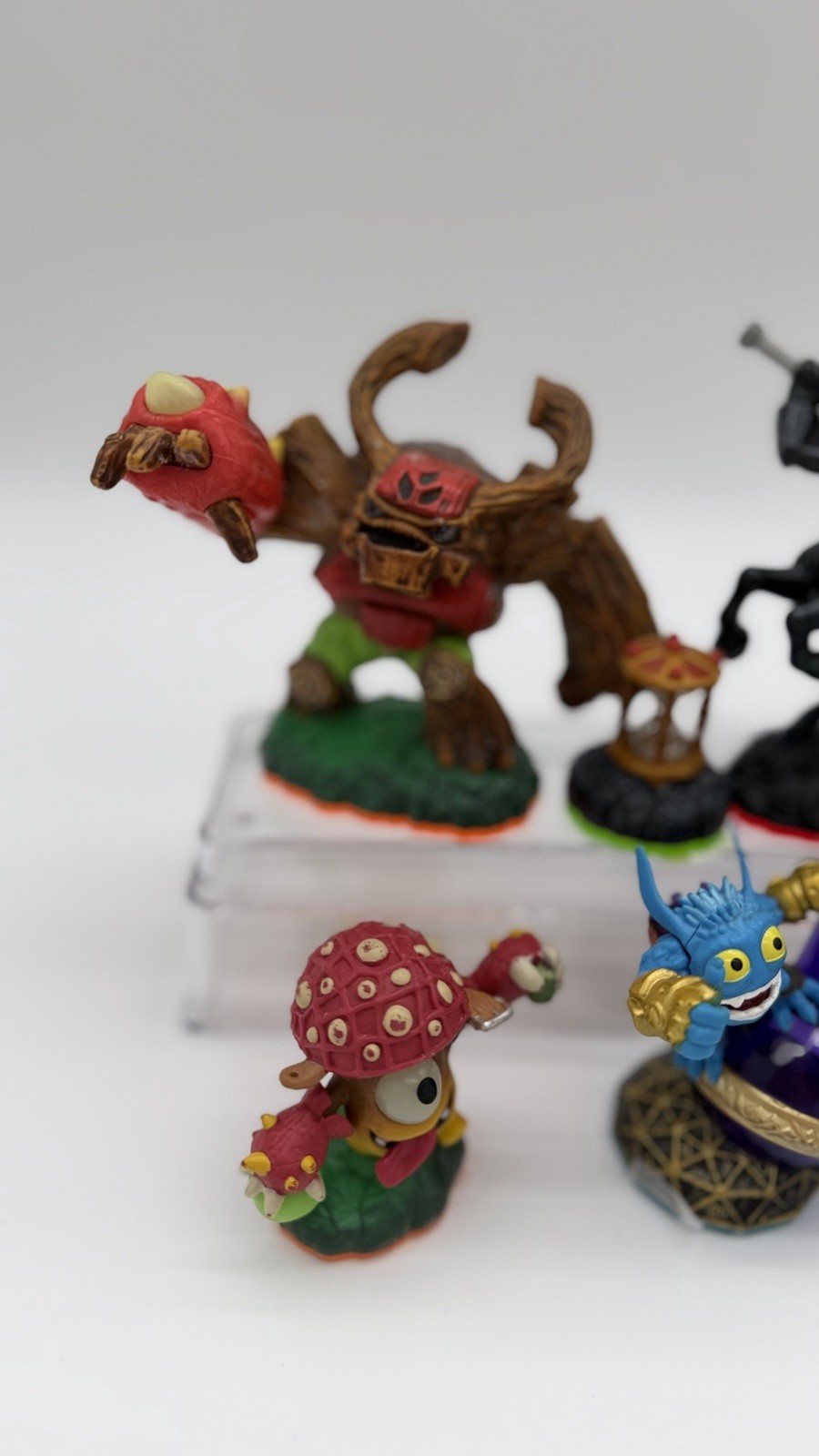 Lot Of 8 Skylander Figures Dark Element Knight Mare Trap Master Giants Tree Rex