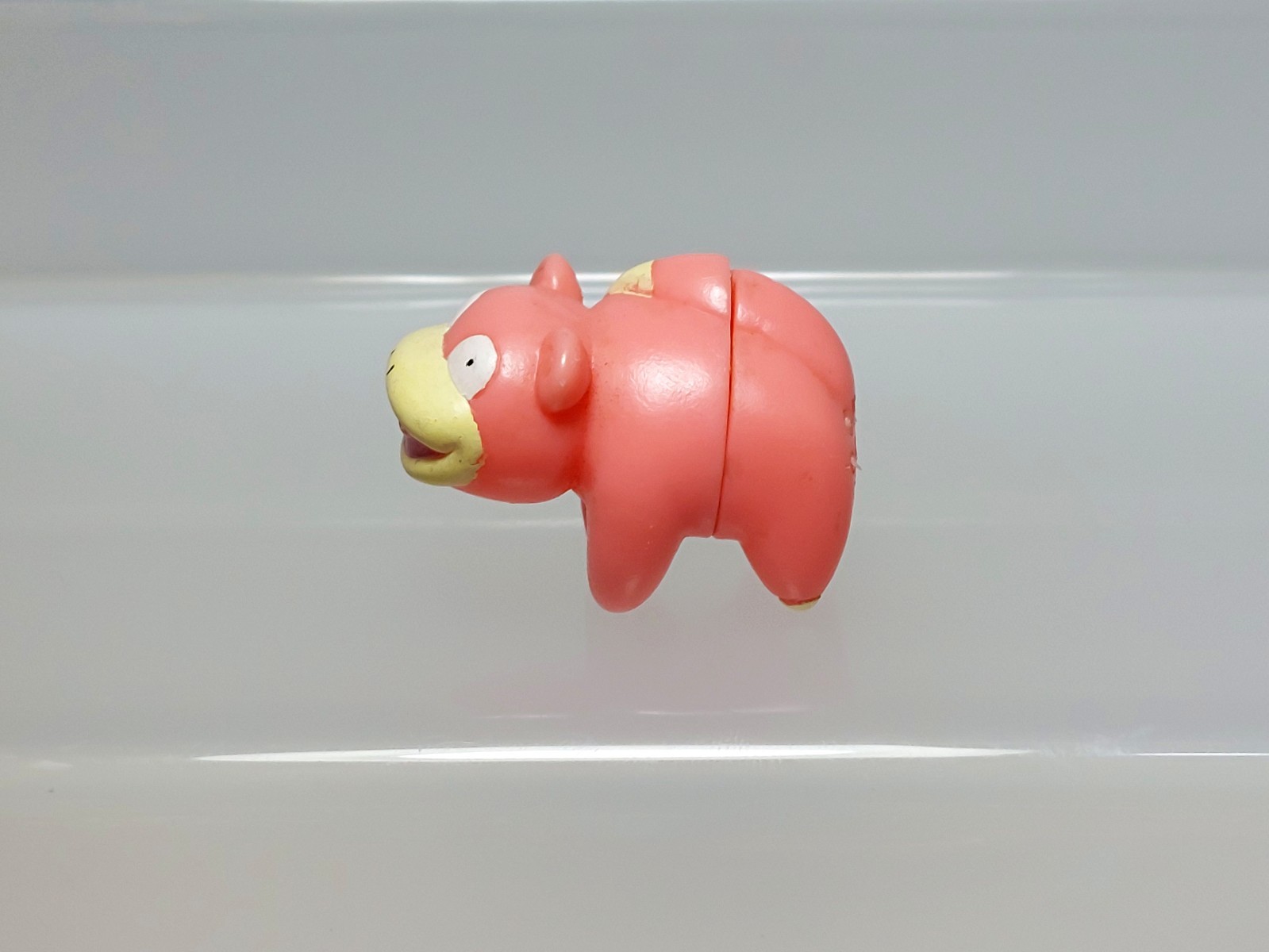 Slowpoke Yadon Pokemon Miniclip Soft Vinyl Figure Banpresto B08 0.9in