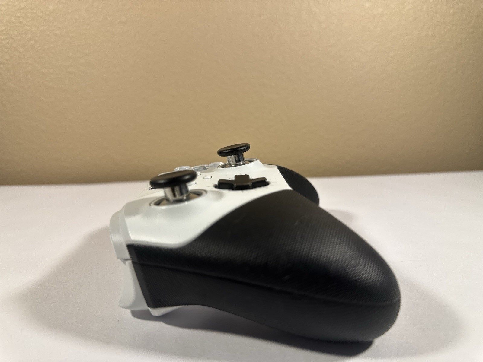Xbox Elite Series 2 Wireless Controller White Tested W/ Accessories