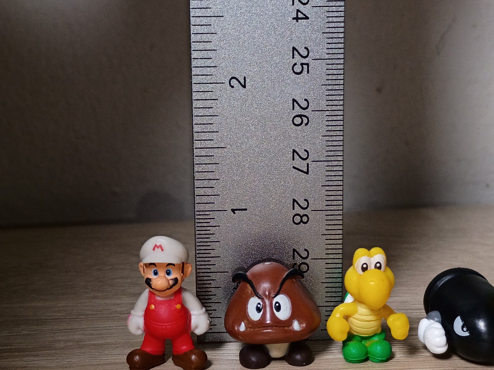 9-PK BOWSER JR 1″ Super Mario Micro-Land World of Nintendo Flying Squirrel Toad