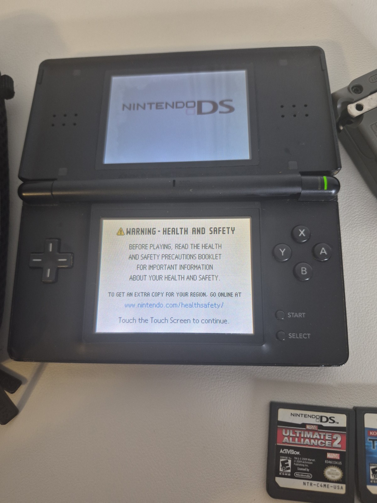 Nintendo DS Lite Console Bundle BLACK. TESTED Read Description 4 Bundle Details