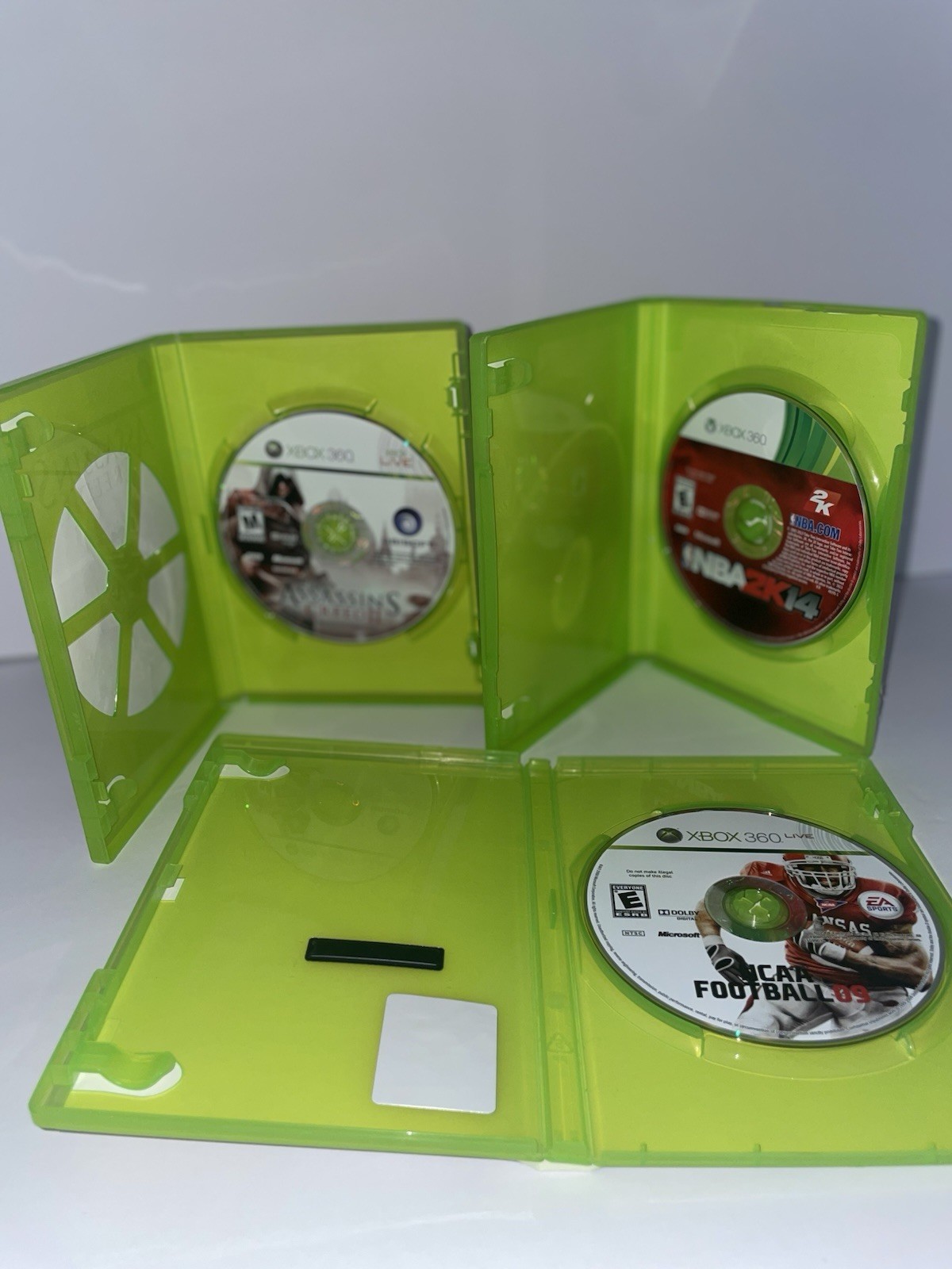 🔥 (Tested) Xbox 360 Console Bundle w/ 28 Games, Kinect Sensor, 2 Controllers