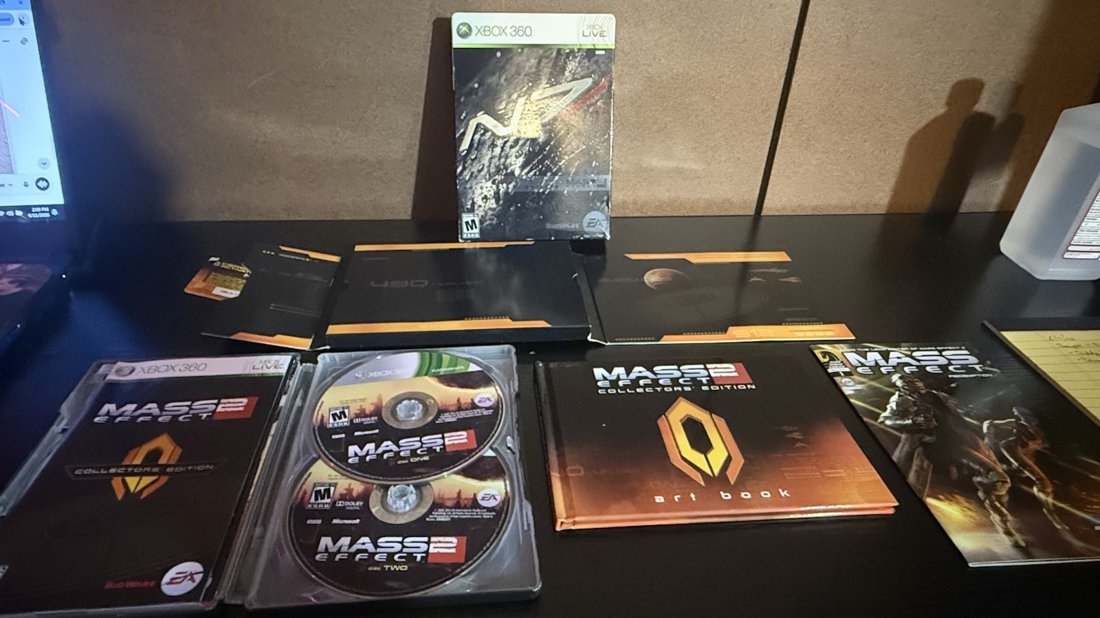 Mass Effect 2 Collector’s Edition Xbox 360 Game – M, NTSC-U/C, Art Book