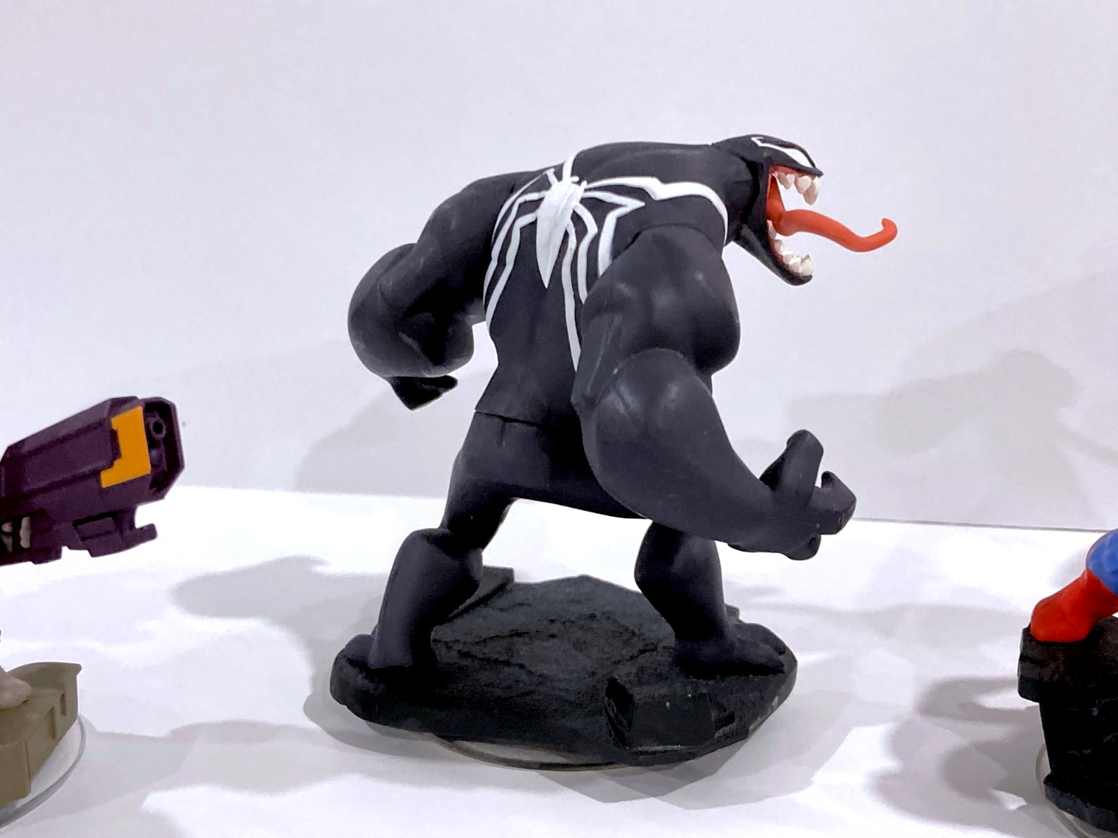 Disney Infinity Marvel 2.0 3.0 Symbiote Spiderman Venom + More 6 Figure Lot