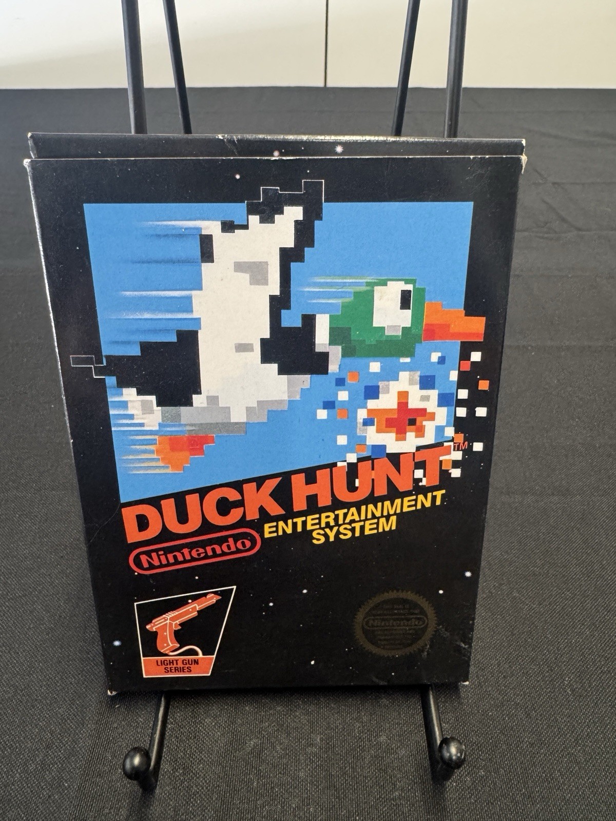 Duck Hunt (Nintendo NES, 1985) IN BOX (MISSING MANUAL) W/ Gray Zapper