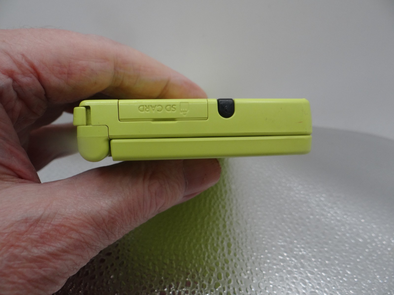 Nintendo DSi YELLOW