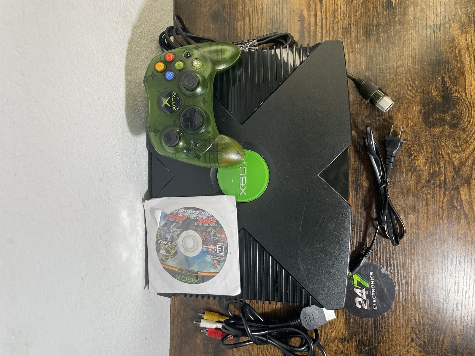 Xbox Original Console Microsoft Black w/ Green Controller AV Power READ TESTED