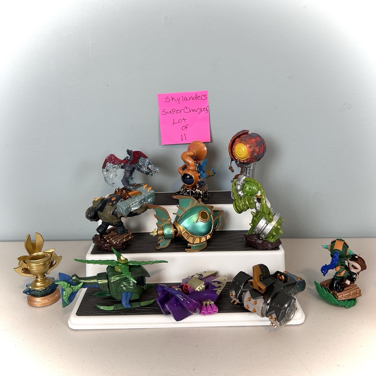 Skylanders Spyros Adventure & Super Chargers Mixed Lot Of 24 Figures