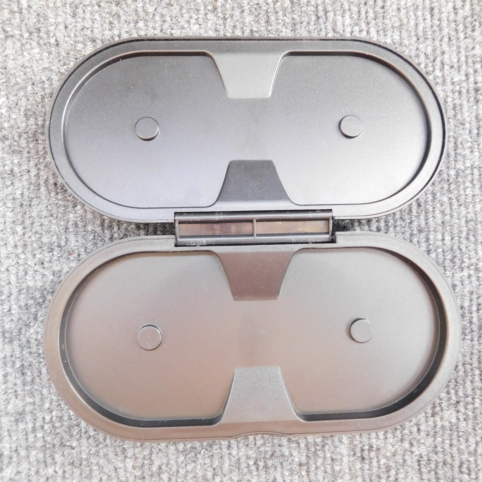 PSP Hard Clamshell Case for Portable Travel Holds 8 Games (4 on each side)