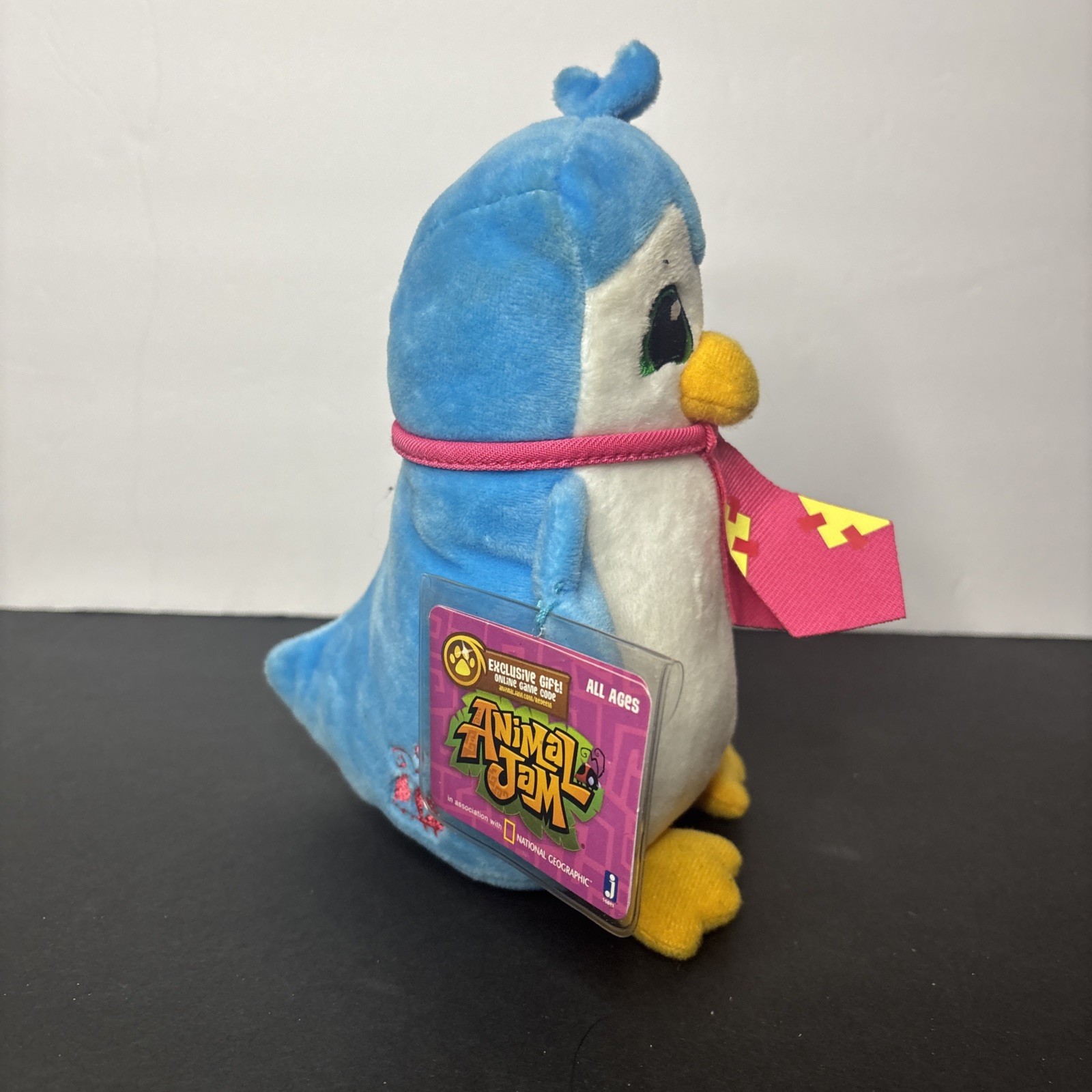 Jazwares Animal Jam Penguin Plush Exclusive Gift Online Game Code 2016
