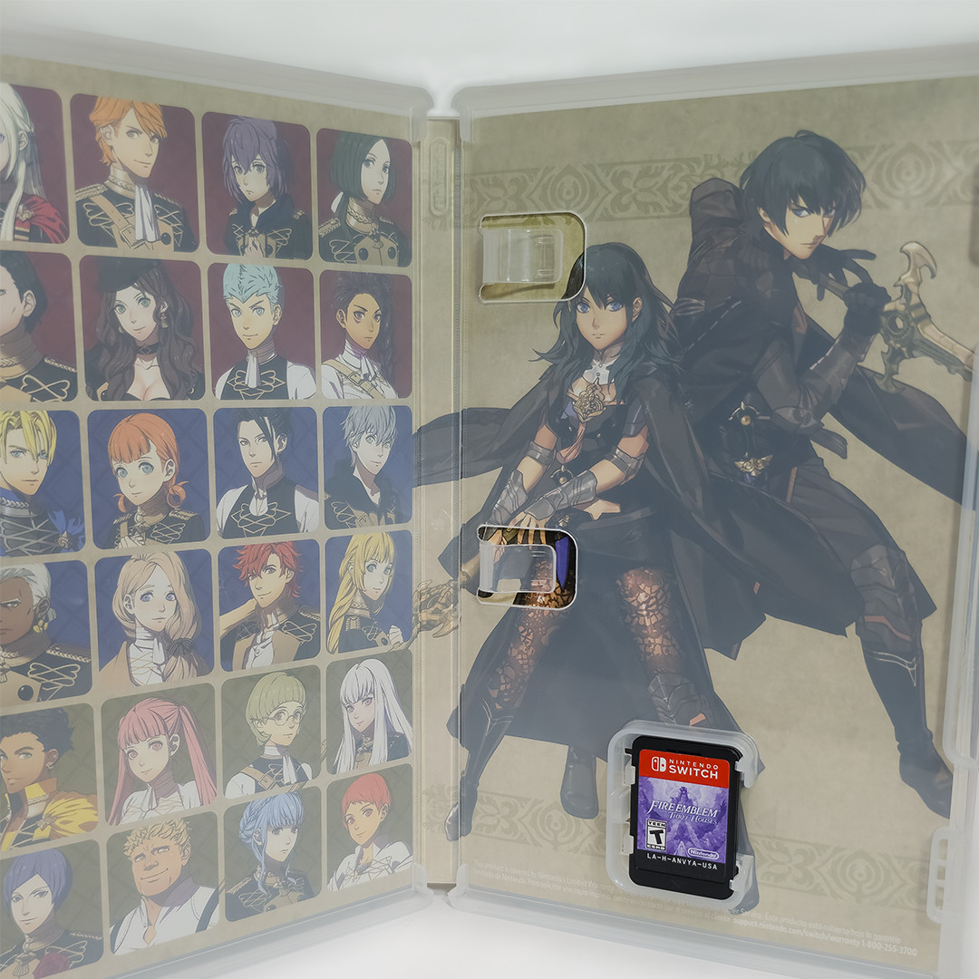 Fire Emblem: Three Houses (Nintendo Switch) w/ Case 2019 Tactical RPG