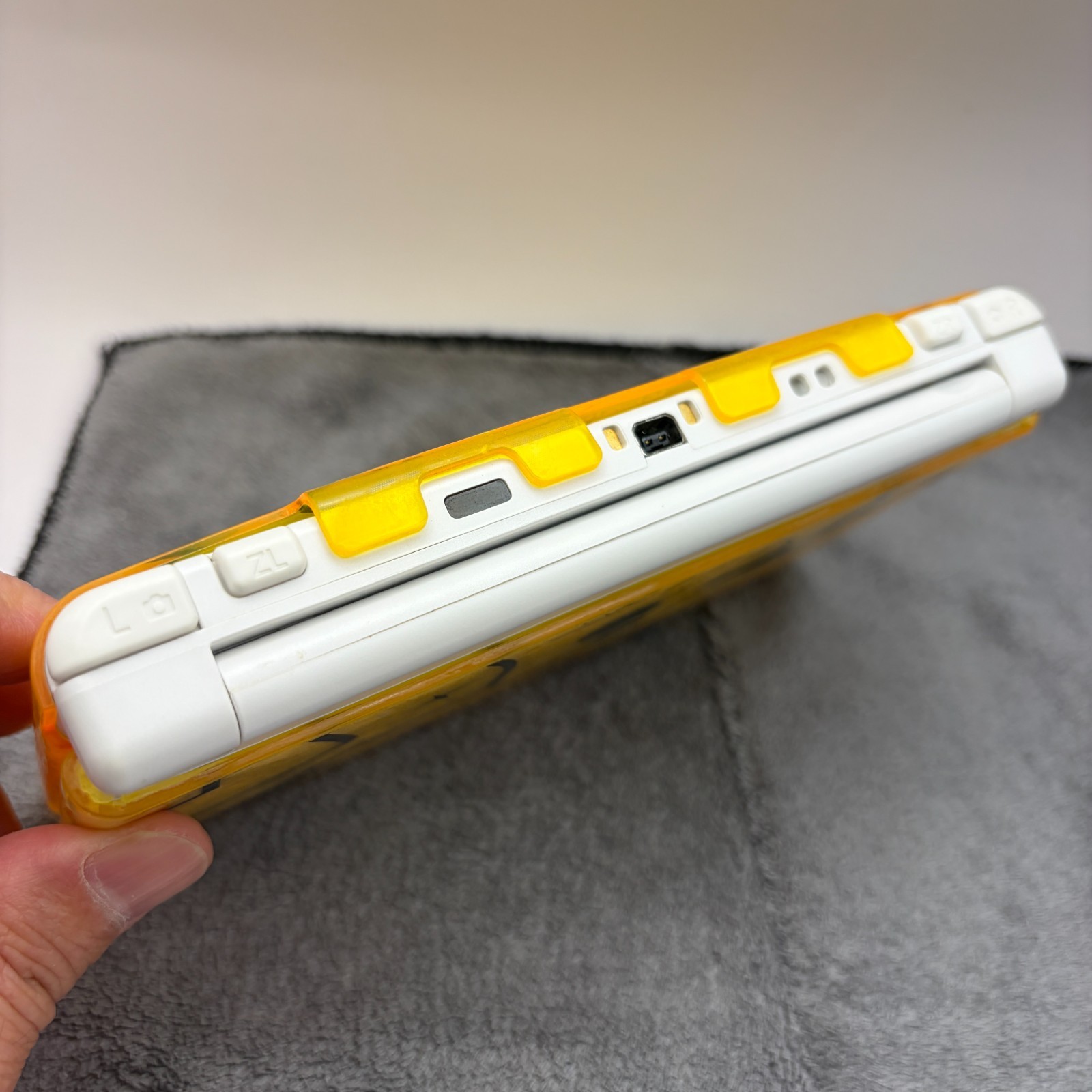 【Excellent5】Nintendo NEW 3DS LL XL Pearl White Mario Game Console From Japan