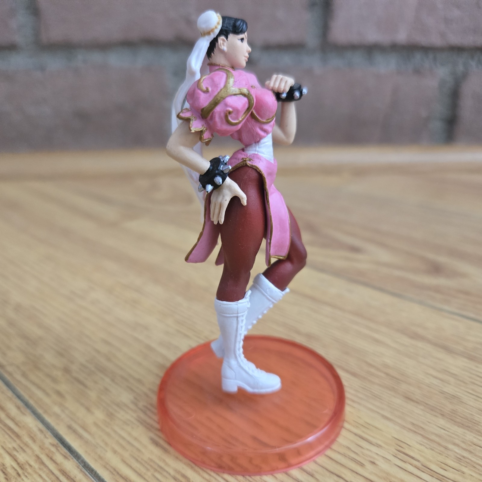 Capcom Street Fighter IV Chun-Li Pink Exclusive Collector’s Edition Figure