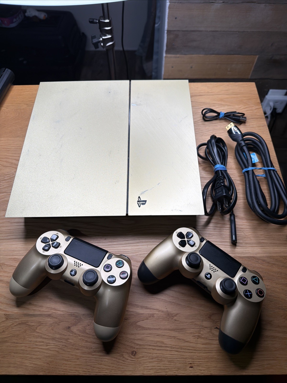Sony PlayStation 4 Limited Edition Taco Bell Gold & Matching Controller Tested