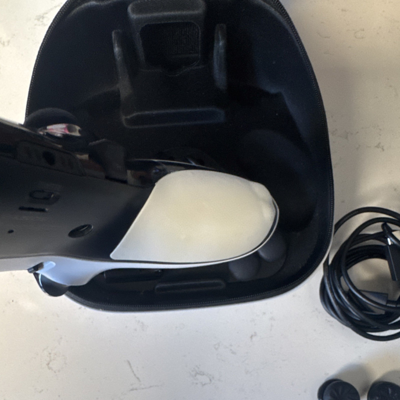 Sony DualSense Edge PS5 Controller White/Black w/ Case, USB Cable, Grips