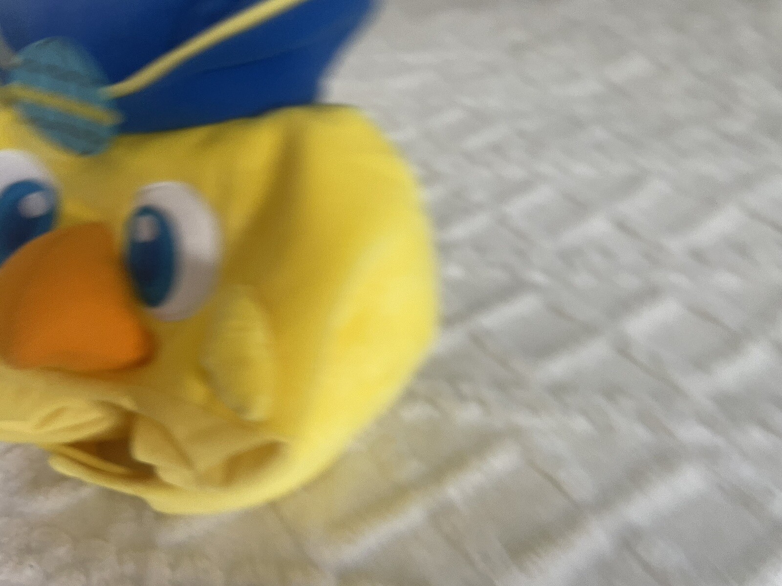 New Universal Theme Park Final Fantasy Plush Chocobo Hat Adult Size Halloween