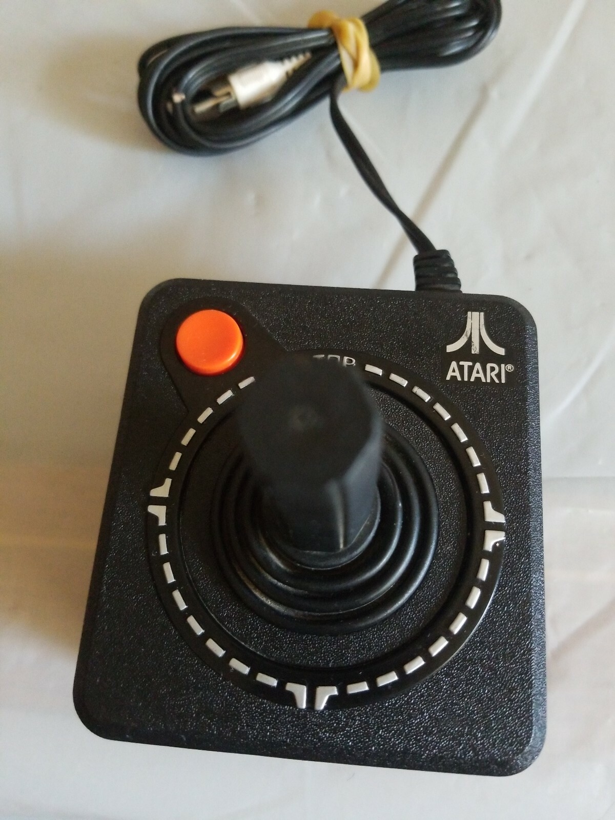Atari 2600 Handheld Joystick – Play 10 Classic Games – Connect to TV used