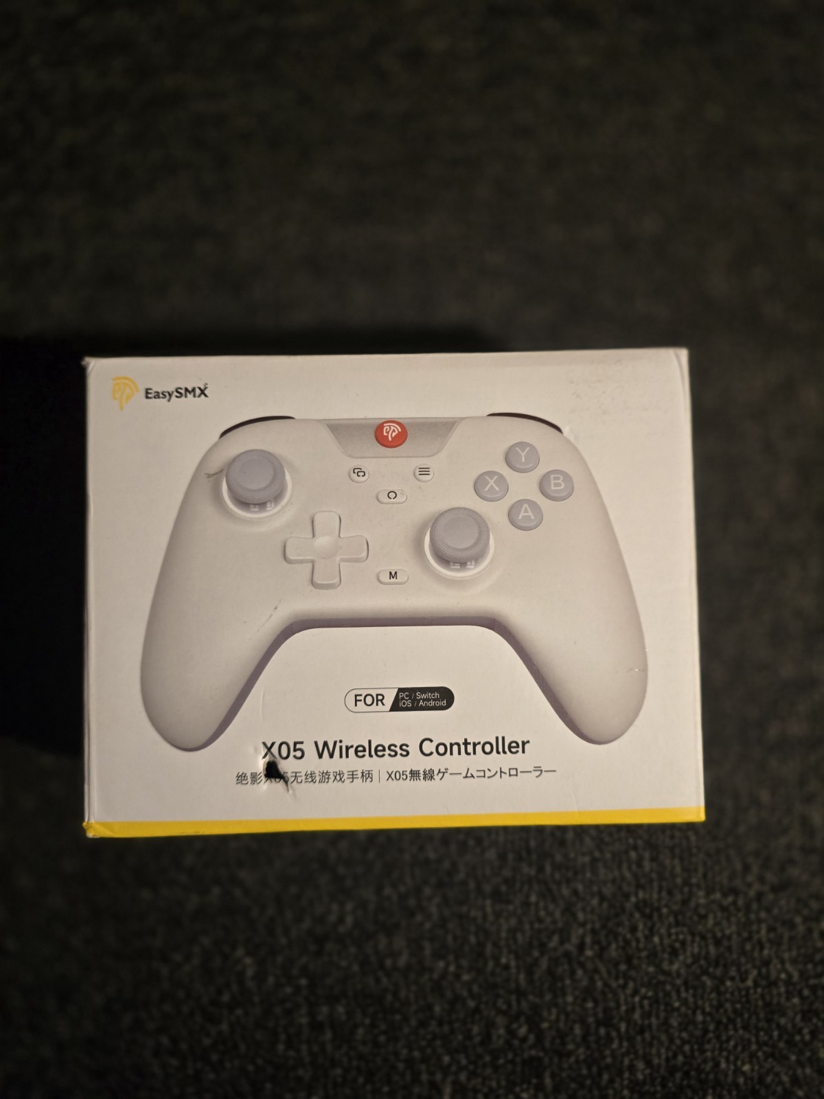 EasySMX- X05 Tri-Mode Wireless Multi-Platform Gaming Controller
