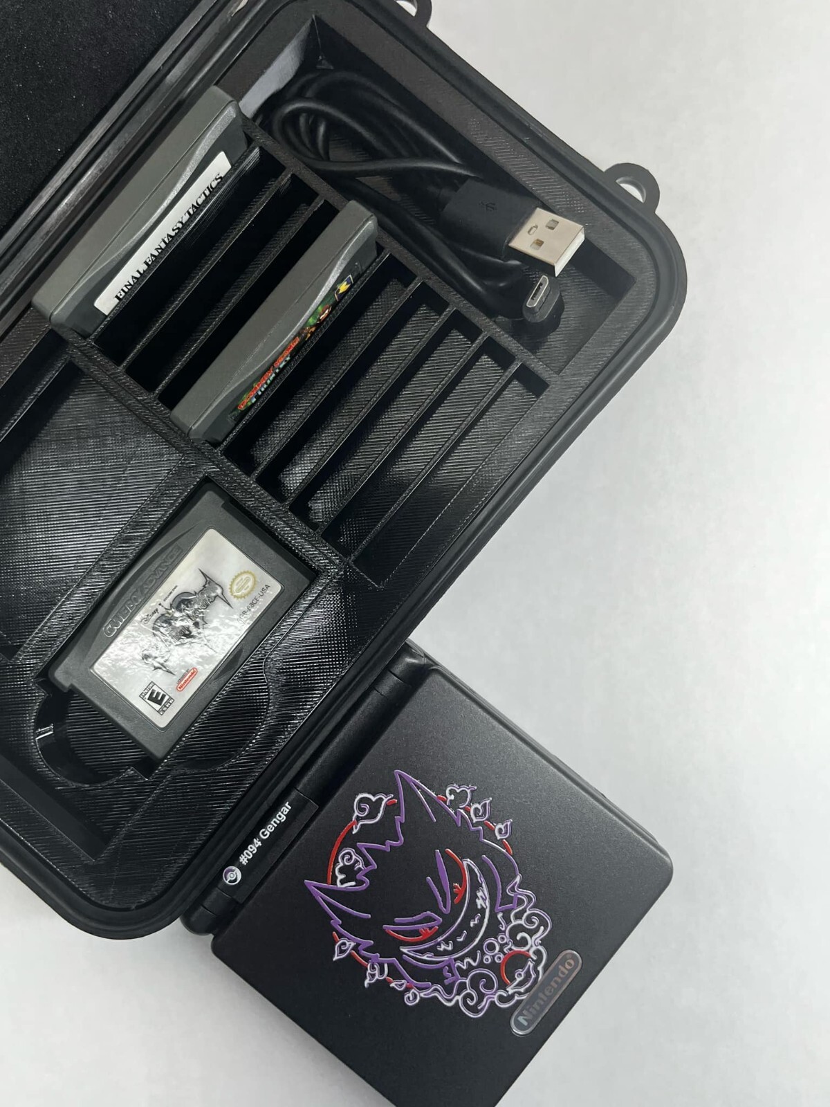 Protective Carrying Case for Gameboy Advance SP | SENAC LLC | Holds 13 Games