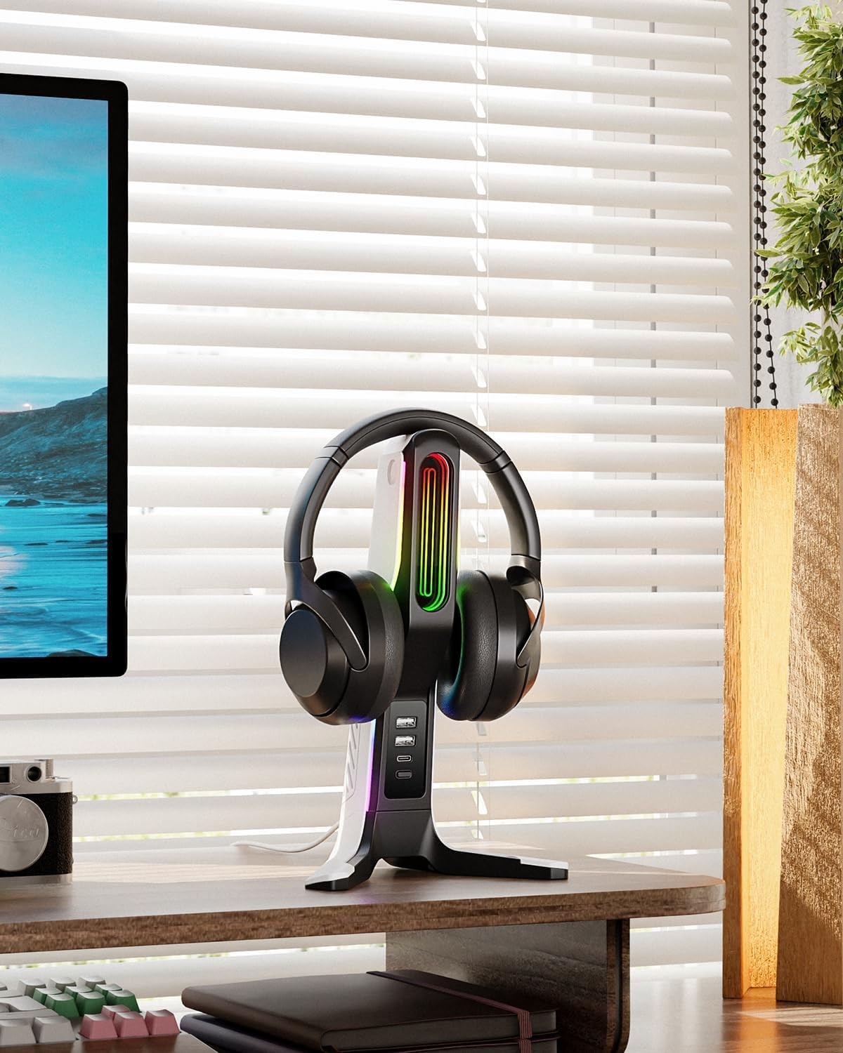 RGB Gaming Headset Stand with 2 USB and 1 C Ports Game Headphone Mount for PC