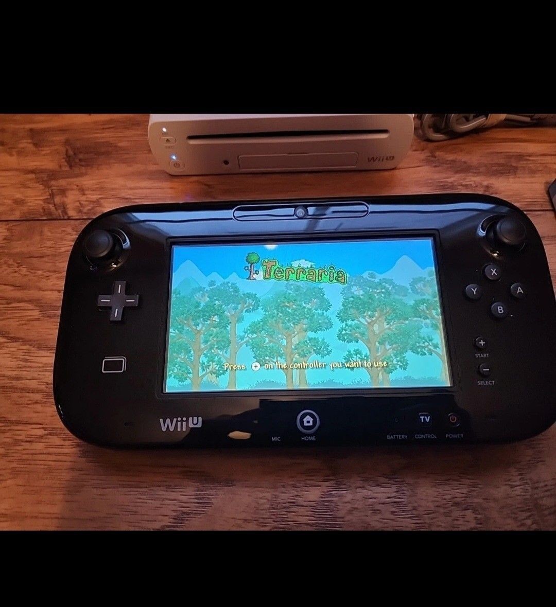 USA Nintendo Wii U 8GB Console And Pad Set System WHITE WUP-001 02 Used Working