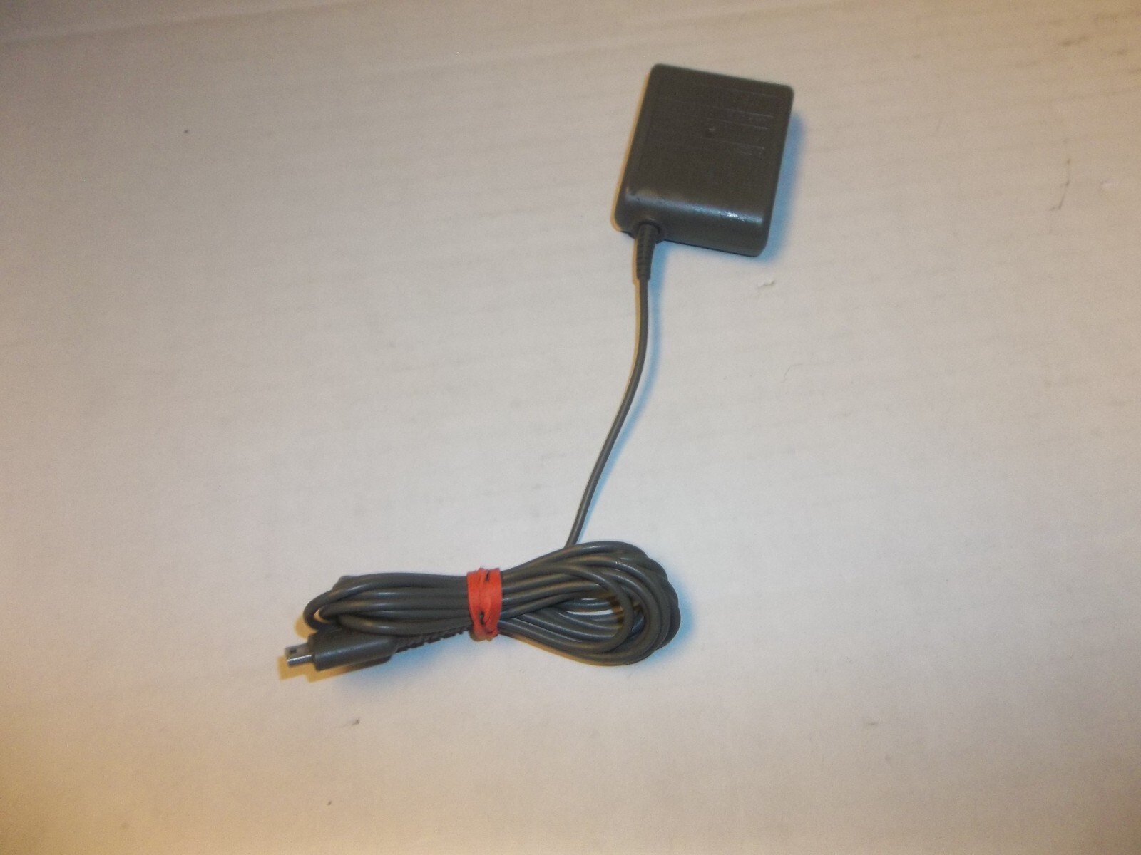 Official Nintendo USG-002 DS Lite Wall Power AC Adapter Charger
