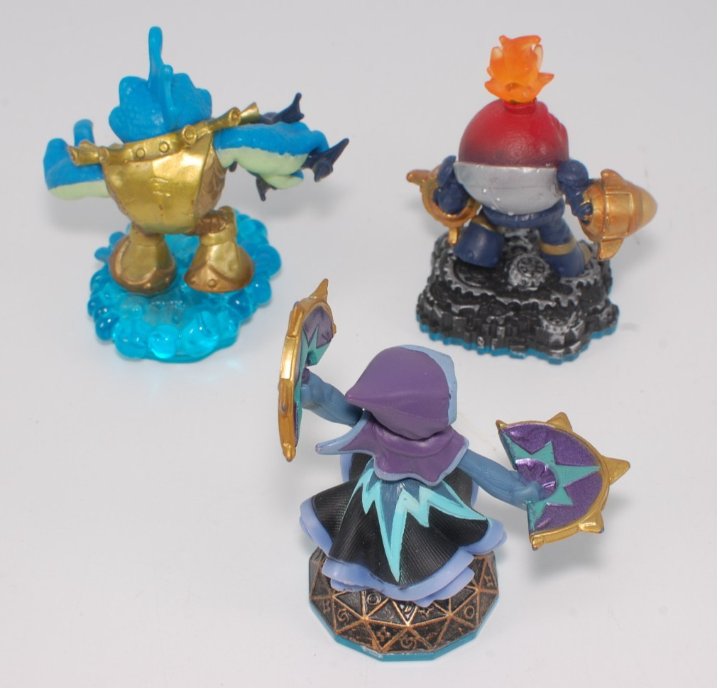Lot of 17 Skylanders Swap Force Figures