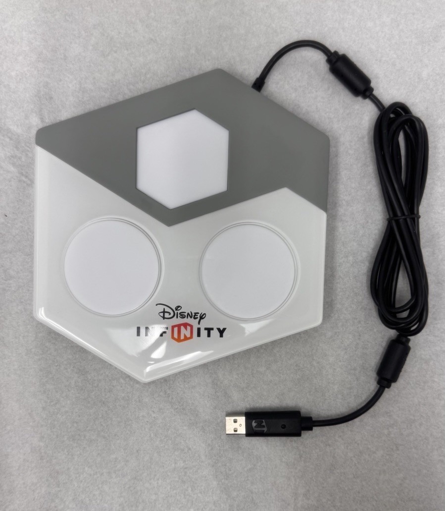 Disney Infinity Xbox One Portal Base Pad Model #INF-8032386