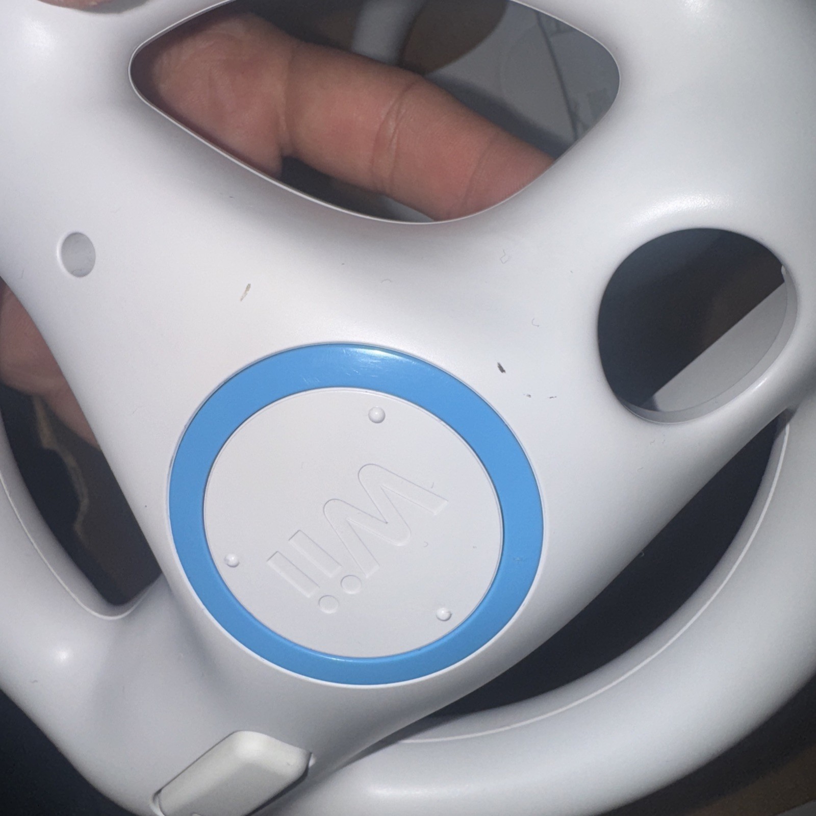 2 Official NINTENDO WII Mario Kart Racing Steering Wheels (RVL-024)