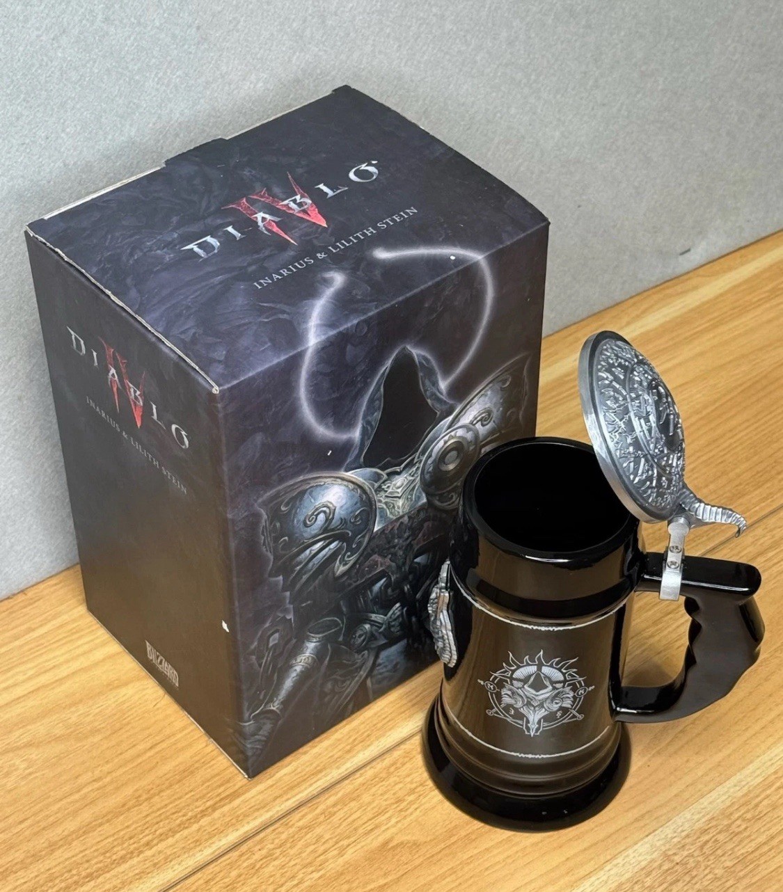 Diablo IV Limited Edition Inarius and Lilith Stein 24 oz NIB Blizzard Blizzcon