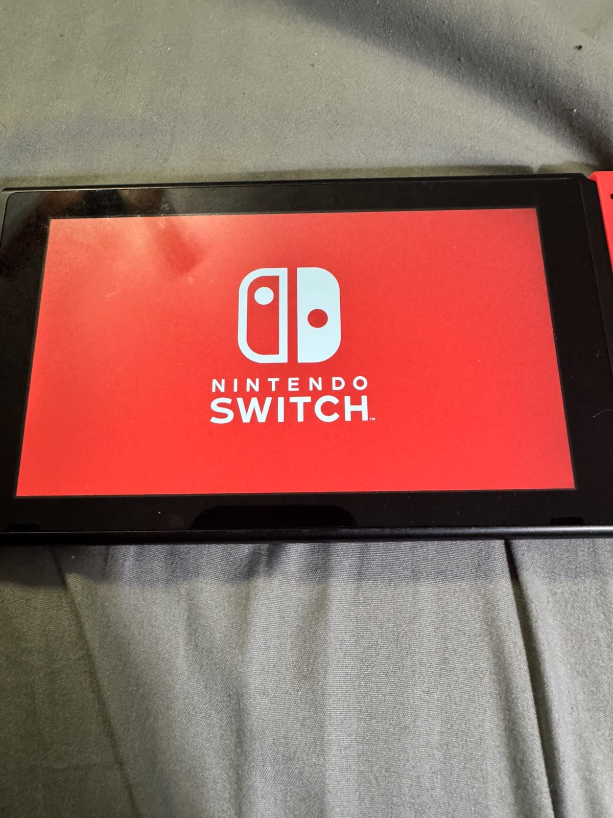 Nintendo Switch Handheld Game Console Only HAC-001(-01) Black Bad Joycon READ