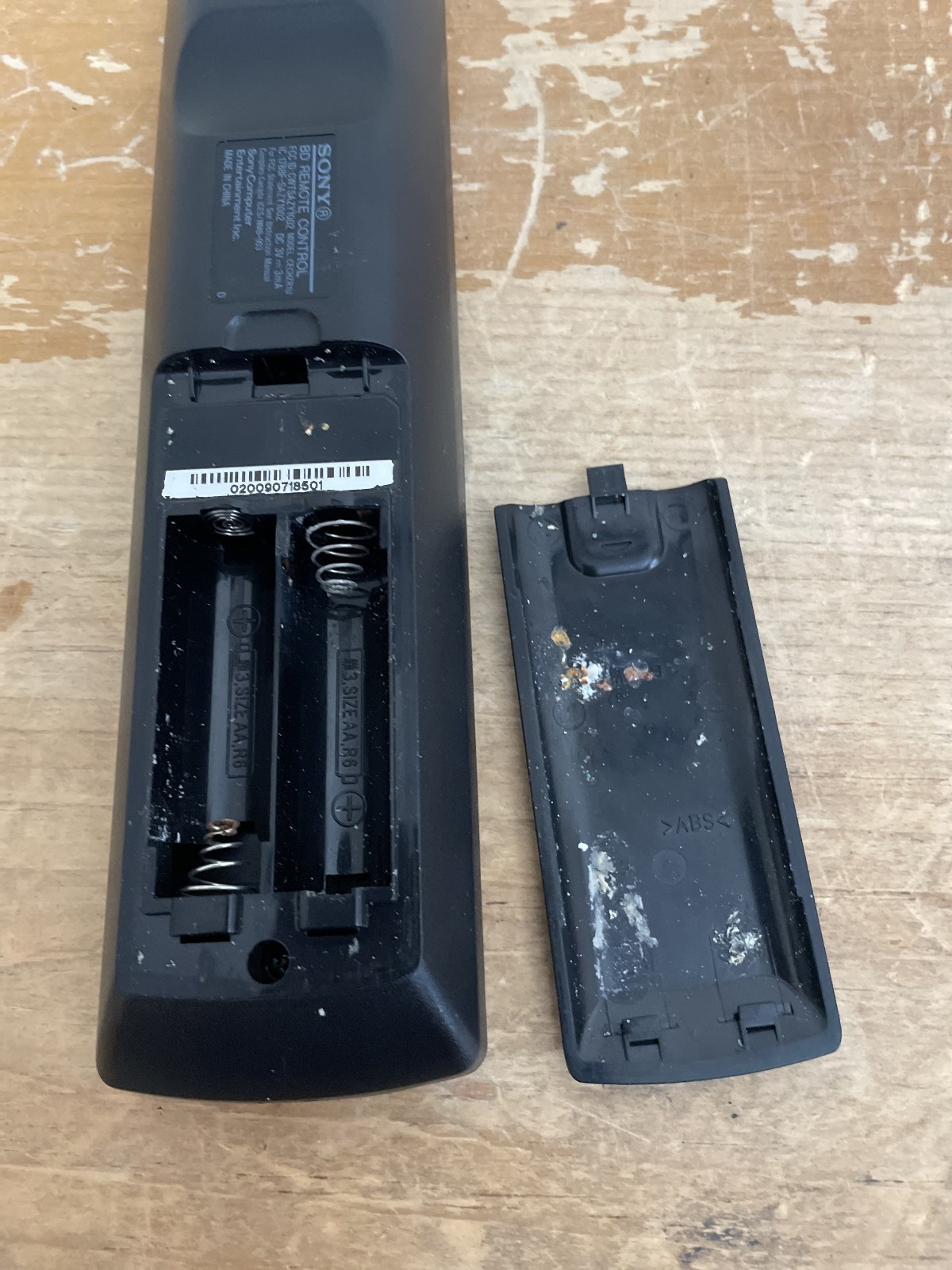 SONY BD Playstation 3 PS3 Blu-Ray DVD Remote Control Genuine OEM CECHZRIU