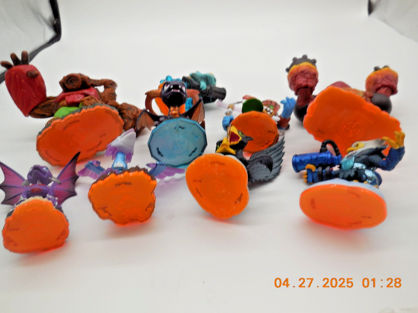 Skylanders Lot 9 figures Spyros Flashwing Hot Head Tree Rex Sonic Boom Double Tr
