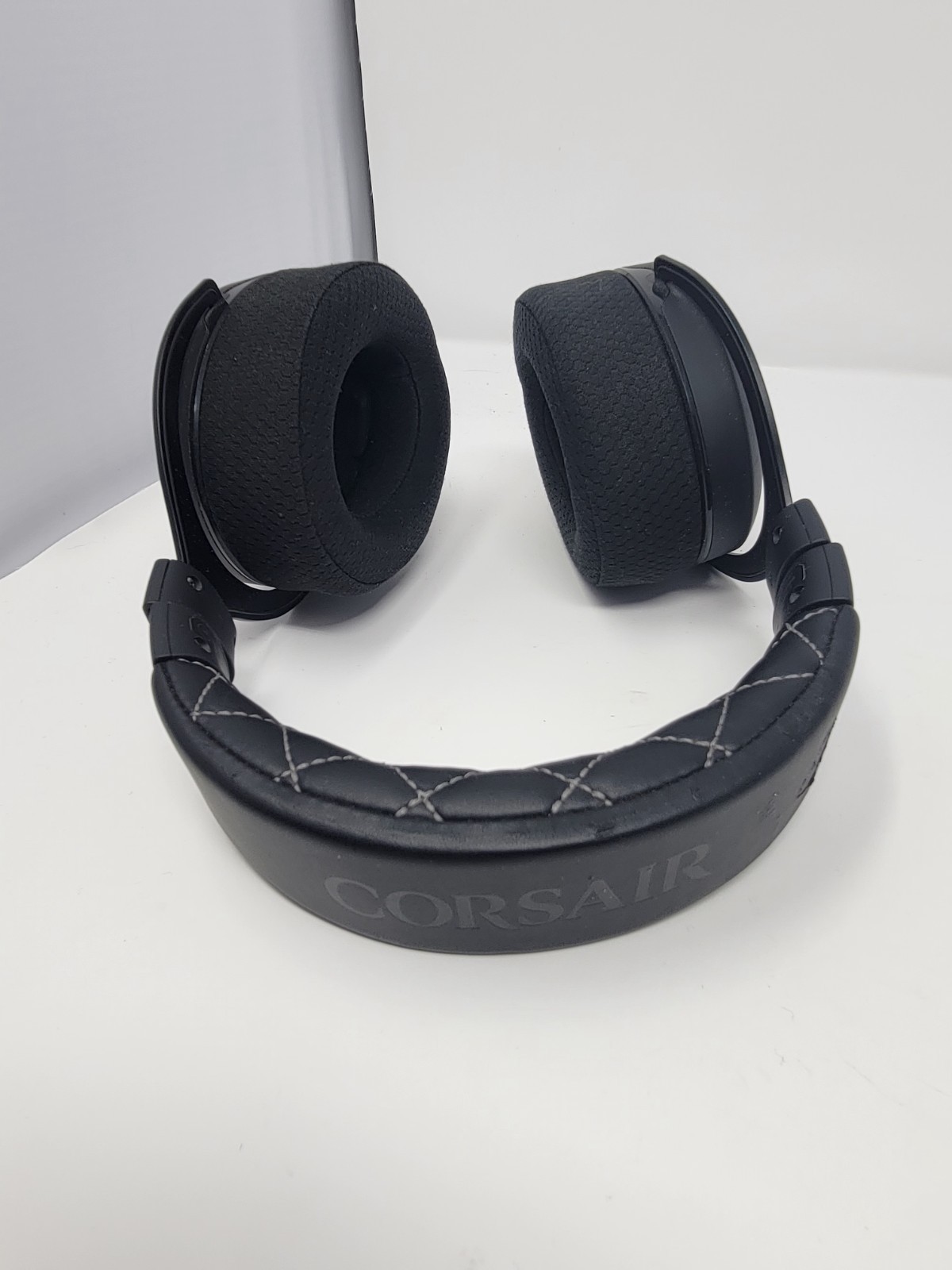 Corsair HS70 Pro Wireless Gaming Headset – Black No Dongle, No Mic