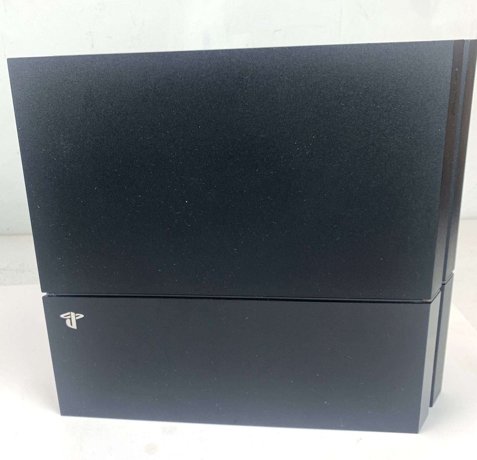 Sony PlayStation 4 PS4 500GB Console Bundle HDMI Black – With Box.