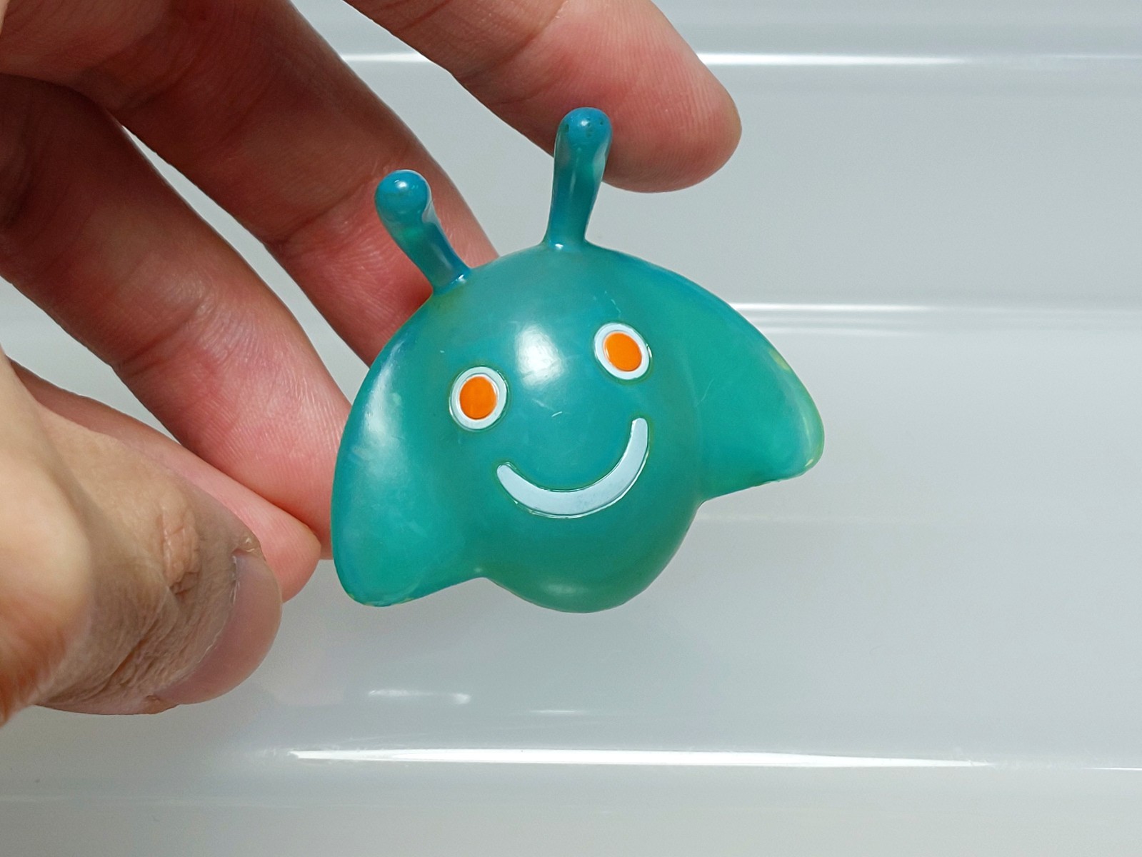 Mantyke Tamanta (Clear) Pokemon Monster Collection Figure Tomy 2006 E06 0.8in