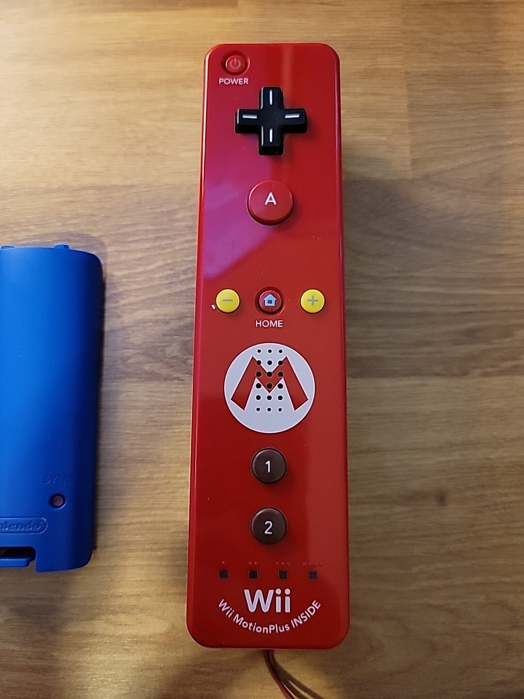 Nintendo Wii Motion Plus Remote Wiimote Controller OEM Mario Limited Edition Red