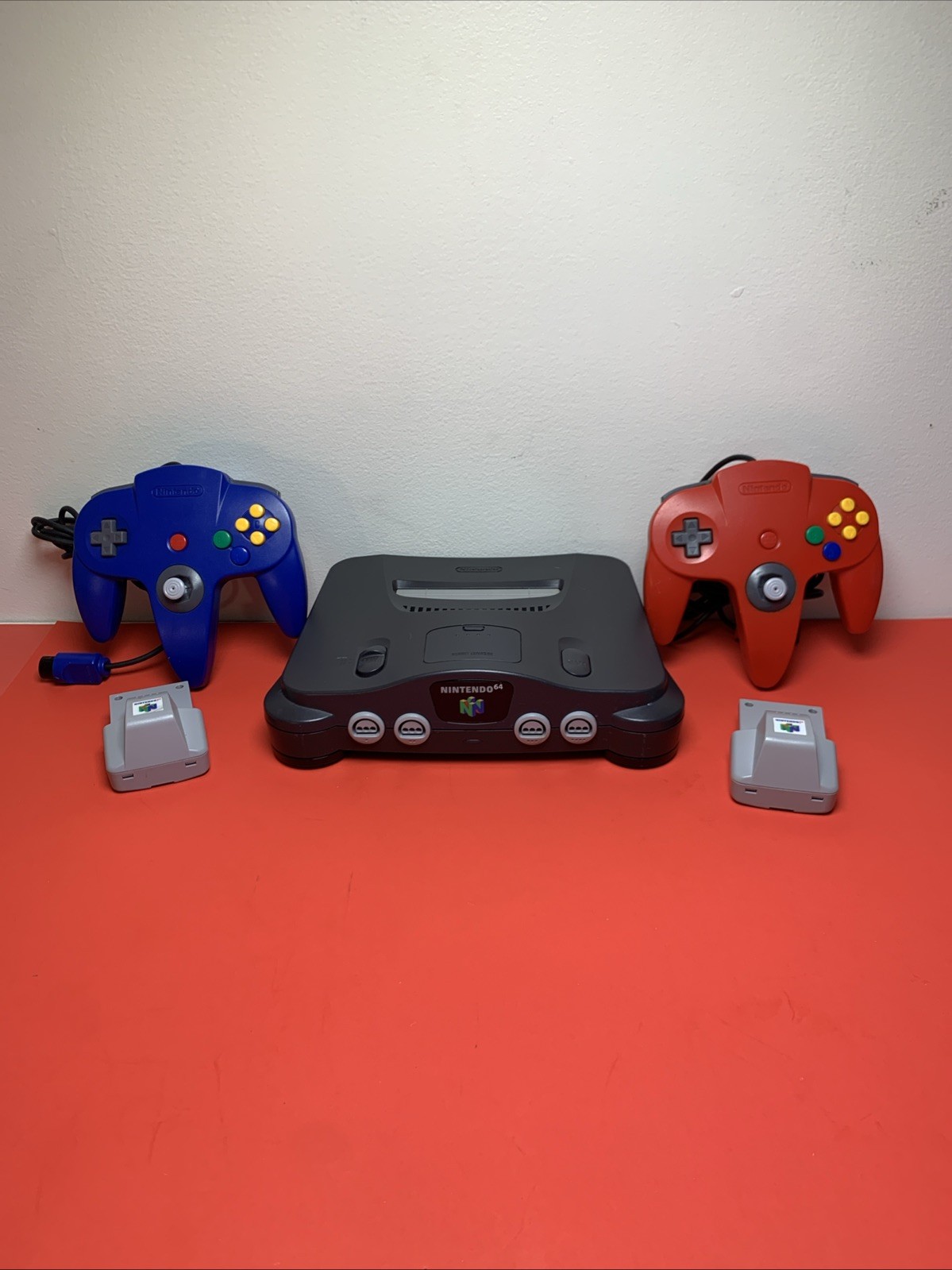 96 Nintendo 64 Console w/ 2 Controllers Red & Blue & 2 Rumble Pak Packs