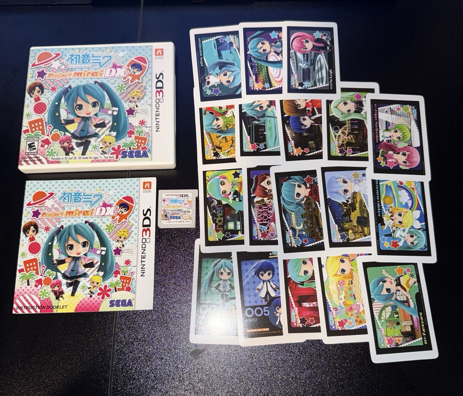 Hatsune Miku Project Mirai DX Nintendo 3DS Vocaloid Video Game w/ AR Cards CIB